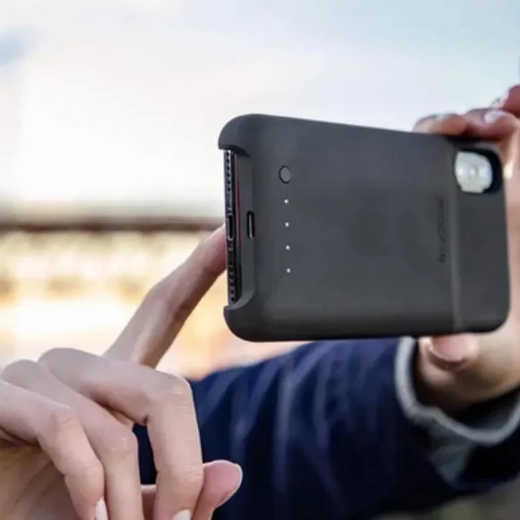 MOPHIE Juice Pack Access for iPhone XR, Ultra Black